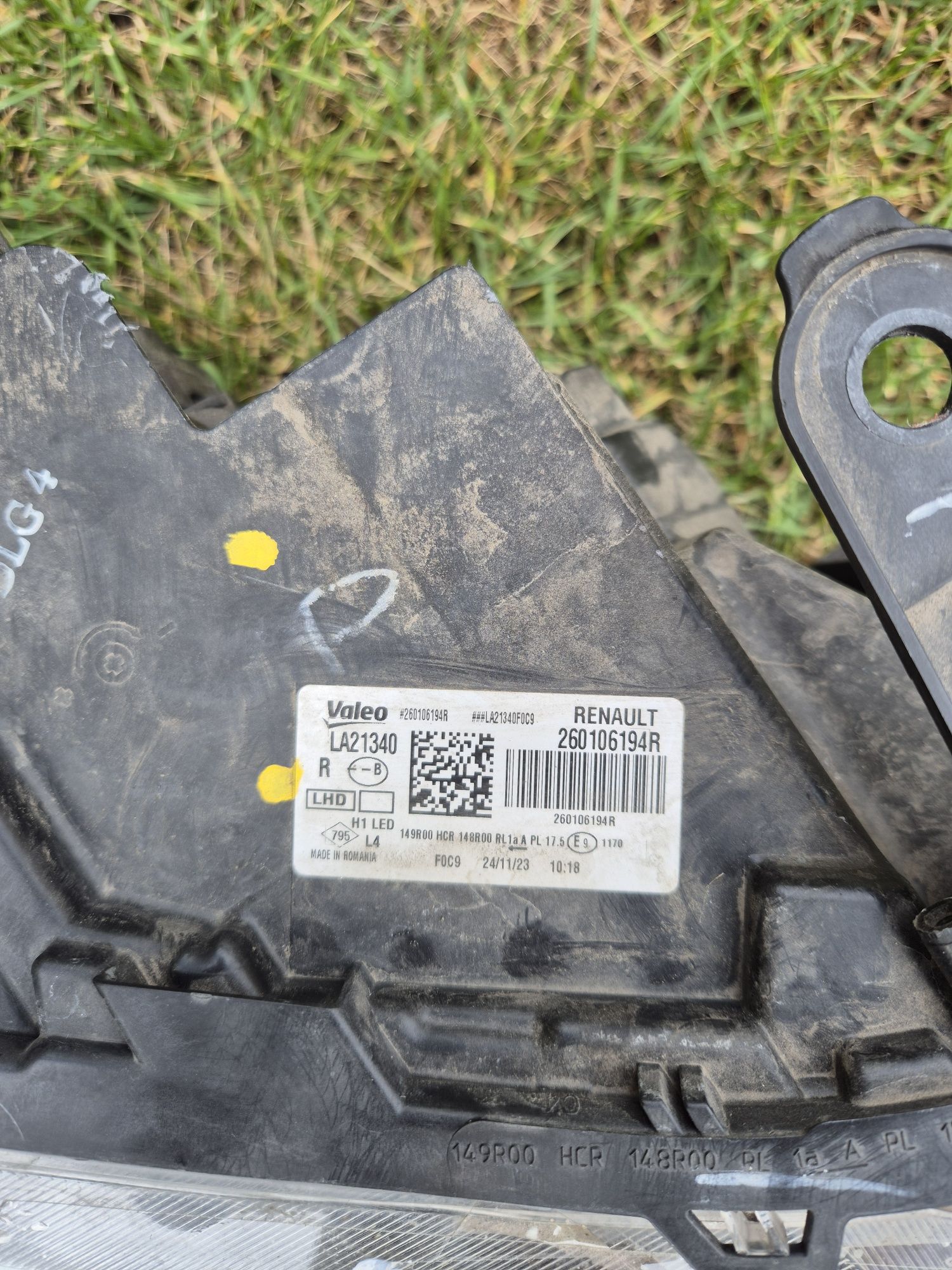 Lampa prawy przód Dacia Duster Renault