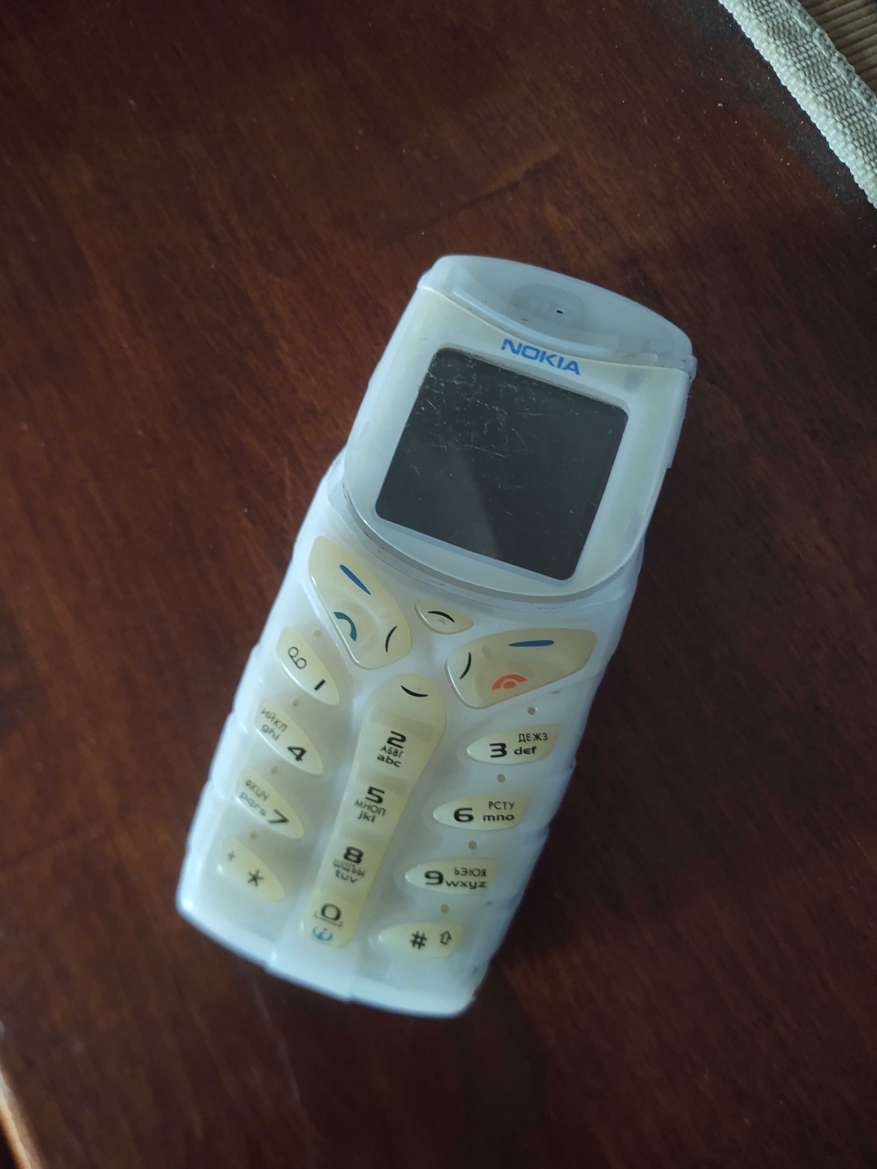 Nokia 5100,повністю робоча