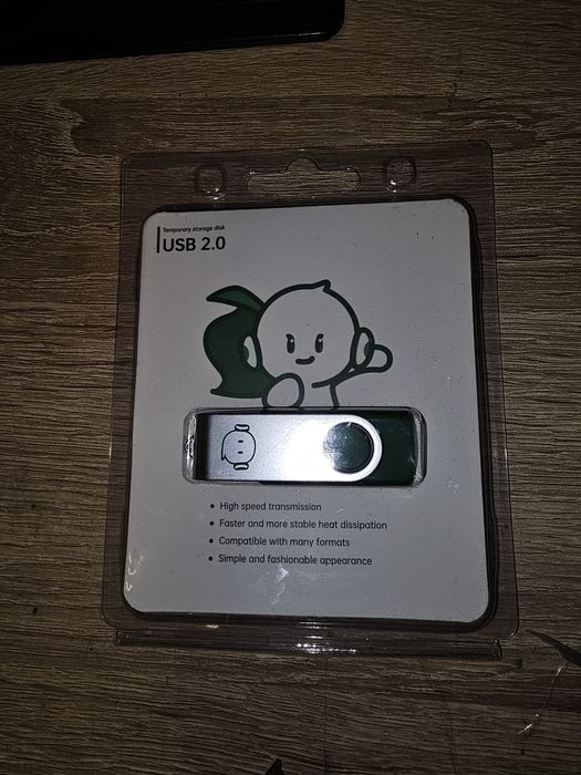 Nowy Pendrive OPPO 32 GB