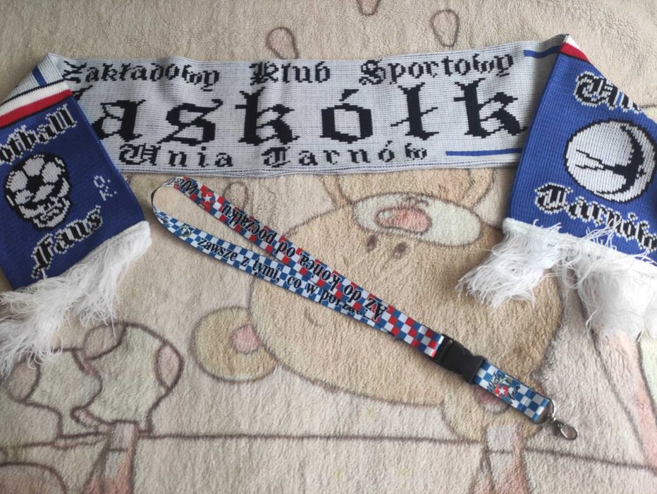 Sprzedam szalik klubu sportowego Unia Tarnów + smyczka