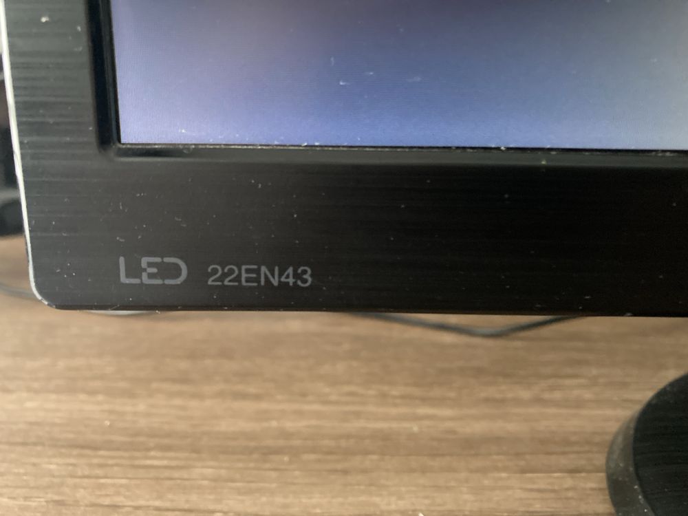 Monitor LG 22EN43 22 cale
