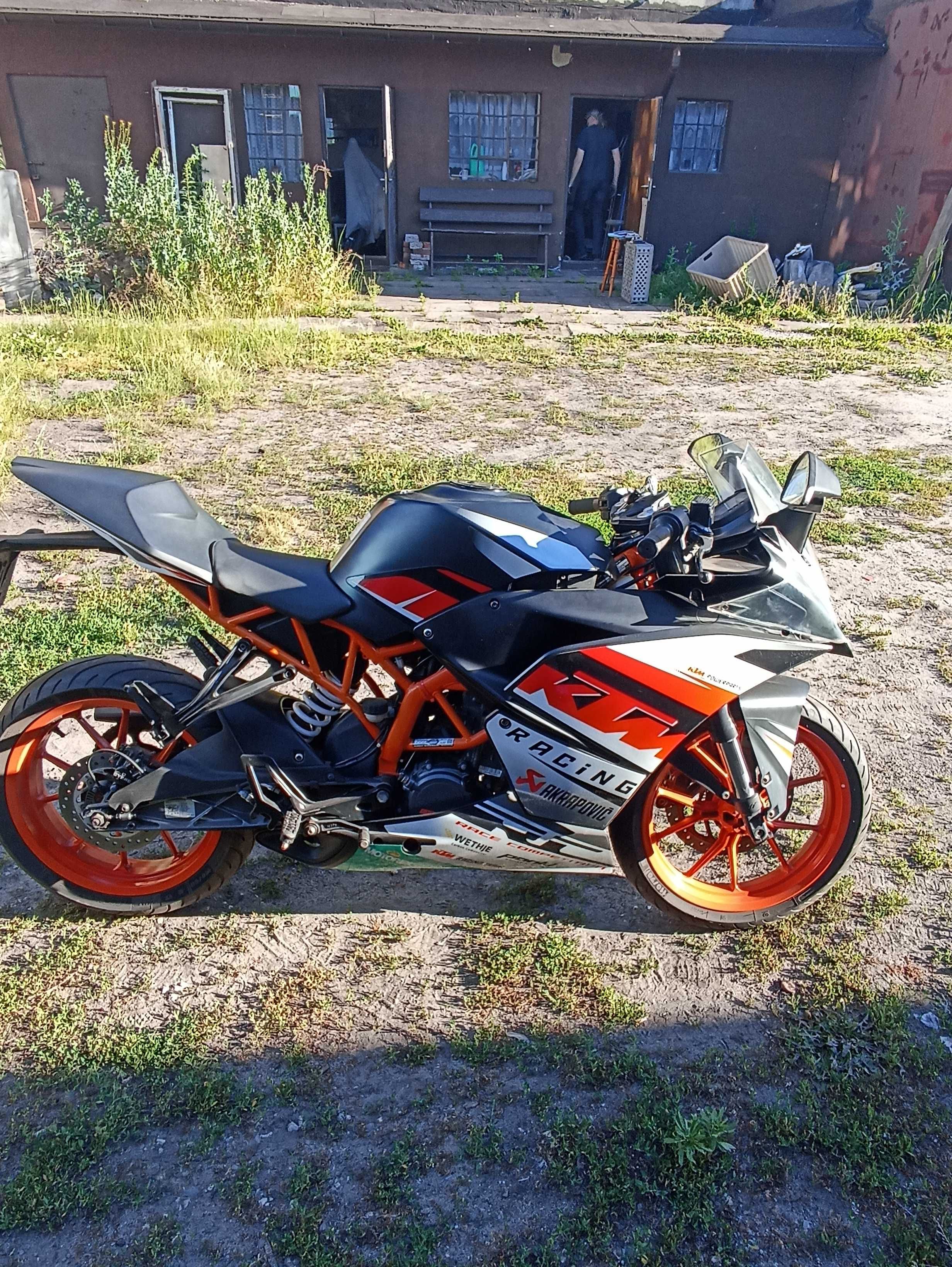 KTM RC 125 motocykl sportowy
