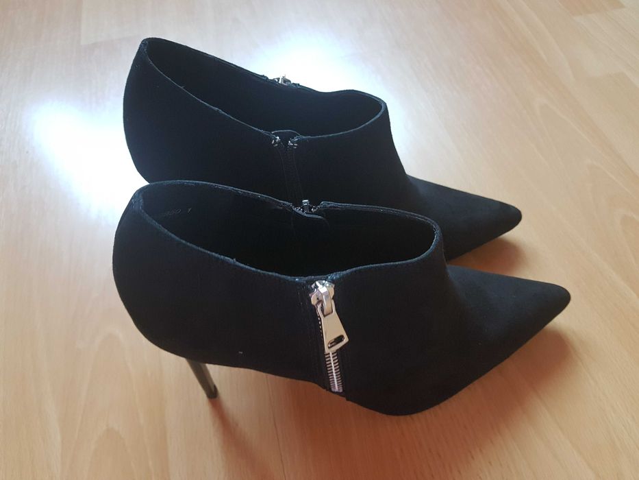 Nowe buty na obcasie firmy New Look rozmian 40, Vegan Made.