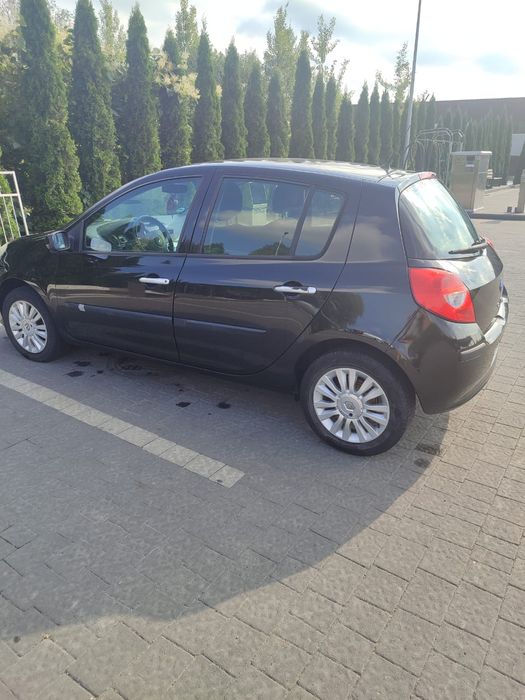 Продається Рено Кліо-3 обслужена,в гарному доглянутому стані.