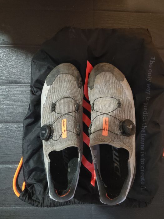 Sapatos BTT DMT KM30