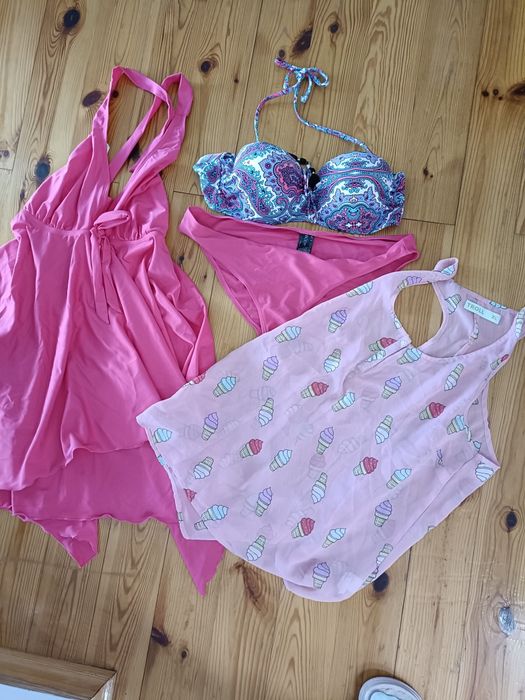 Stroje kąpielowe dwa stroje sukienka i narzutka w postaci bluzki