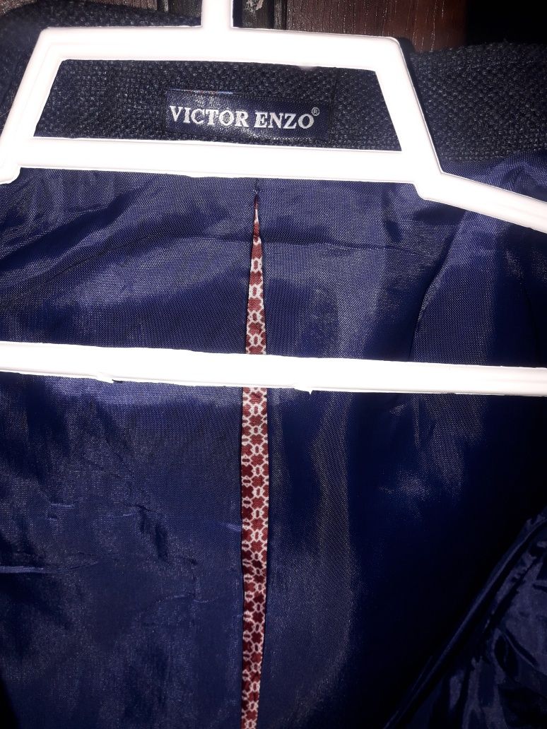 Піджак Victor Enzo (Турція) для хлопчика в ідеальному стані, розмір 38