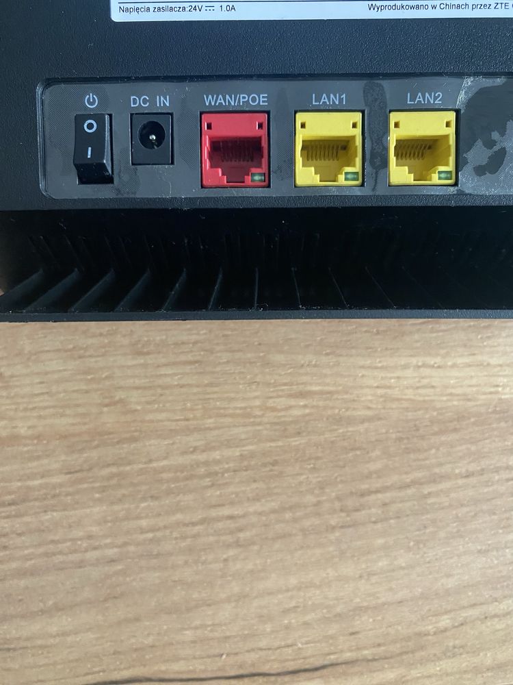 Router WF830 ZTE wifi modem z anteną zewnętrzną 4G LTE