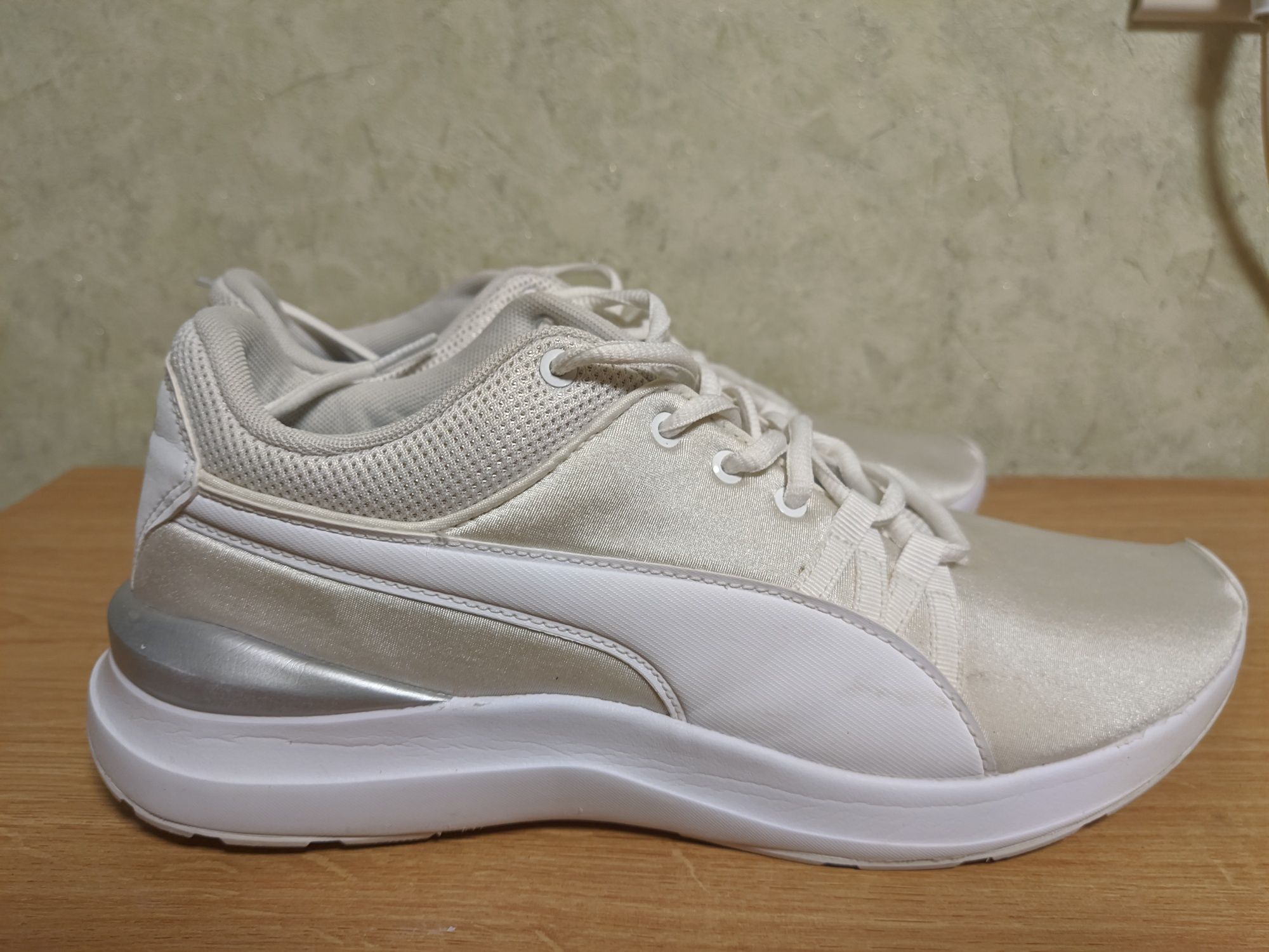 Кроссовки puma 41 р, стелька 26.5 см