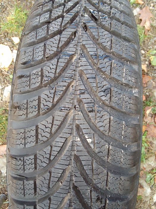 Opona zimowa 165/70r14 APOLLO 8.5mm