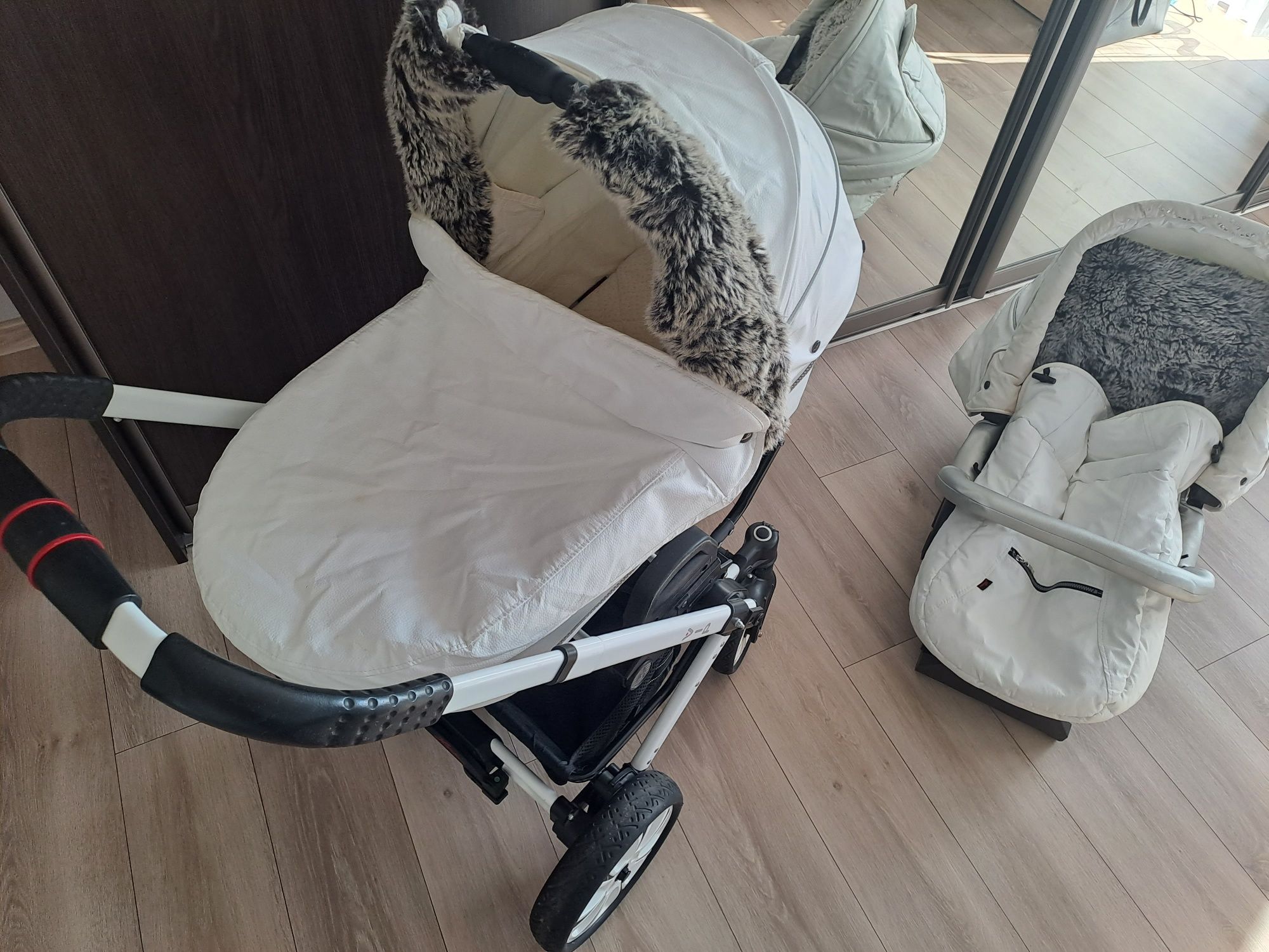 OKAZJA   Wózek dziecięcy 2w1 + Poduszka ciążowa GRATIS