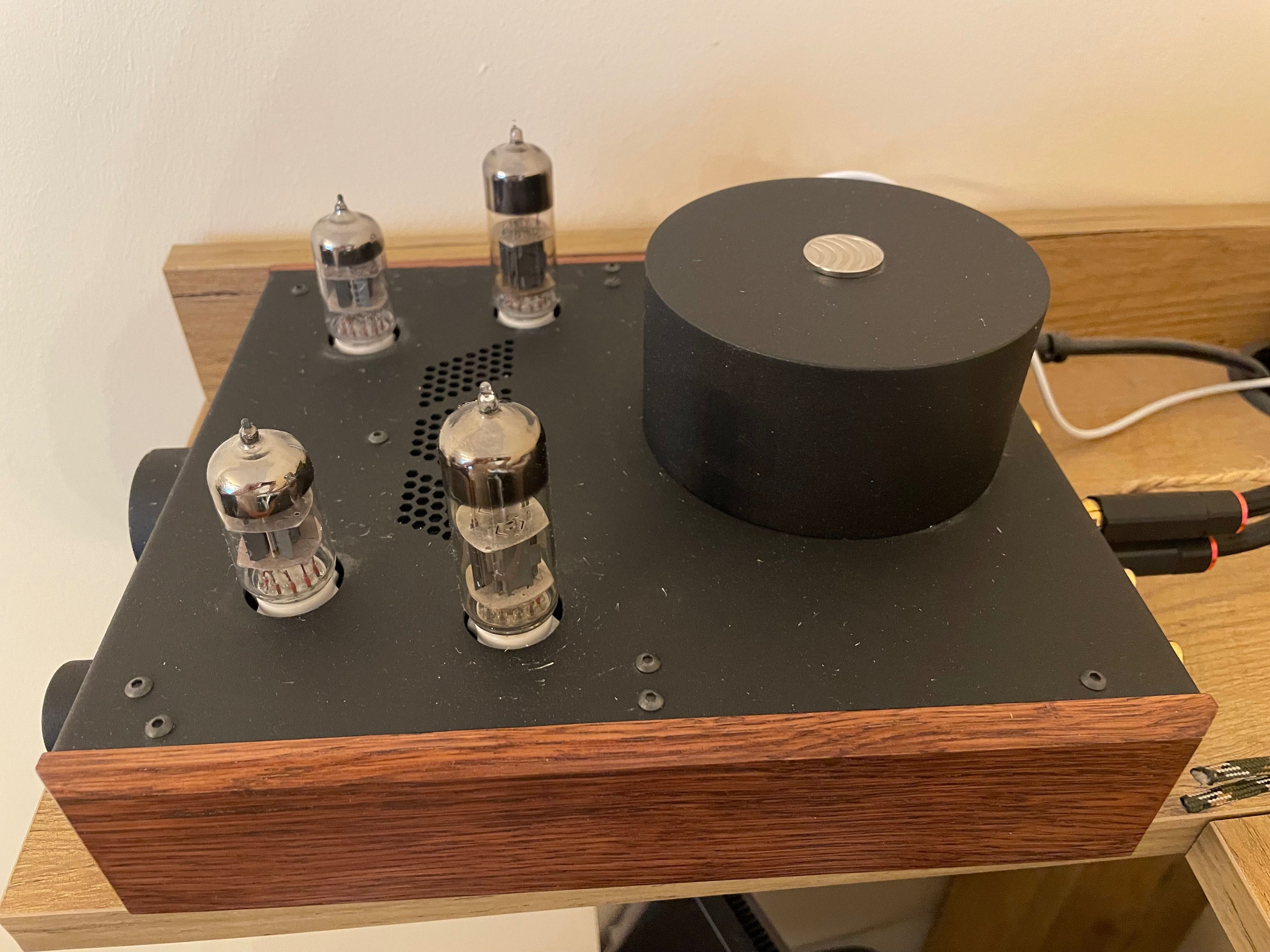 Wzmacniacz lampowy słuchawkowy Felix Audio Echo MK 2 + Focal Elegia