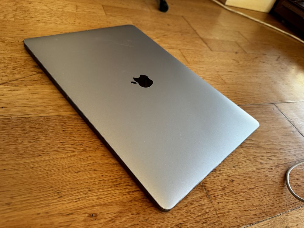 Macbook PRO 15 16Gb 500GB Nowa Bateria