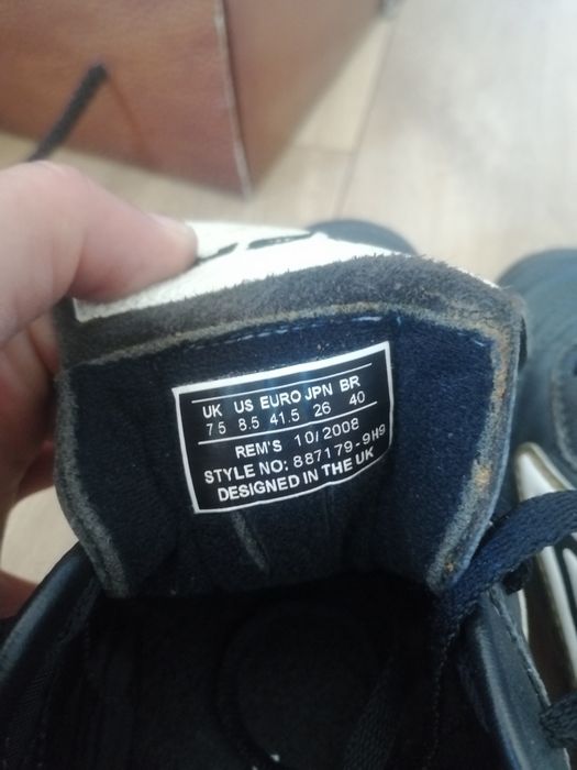 Korki piłkarskie UMBRO wkręty rozm. 41,5