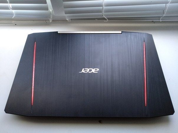 Ноутбук Acer Aspire VX 15 (VX5-591G)
Intel Core i7-7700HQ 2,8-3,8 ГГц