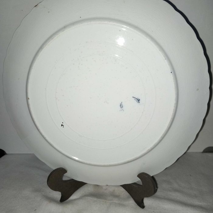 Prato geande dourado