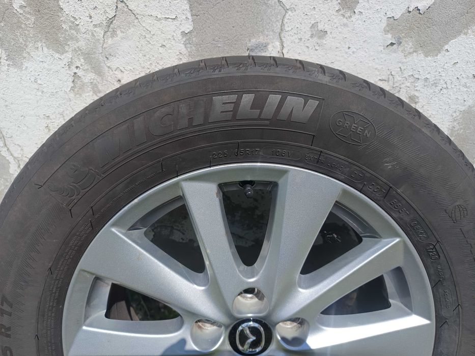 Pneus auto/ Suv ,em bom estado