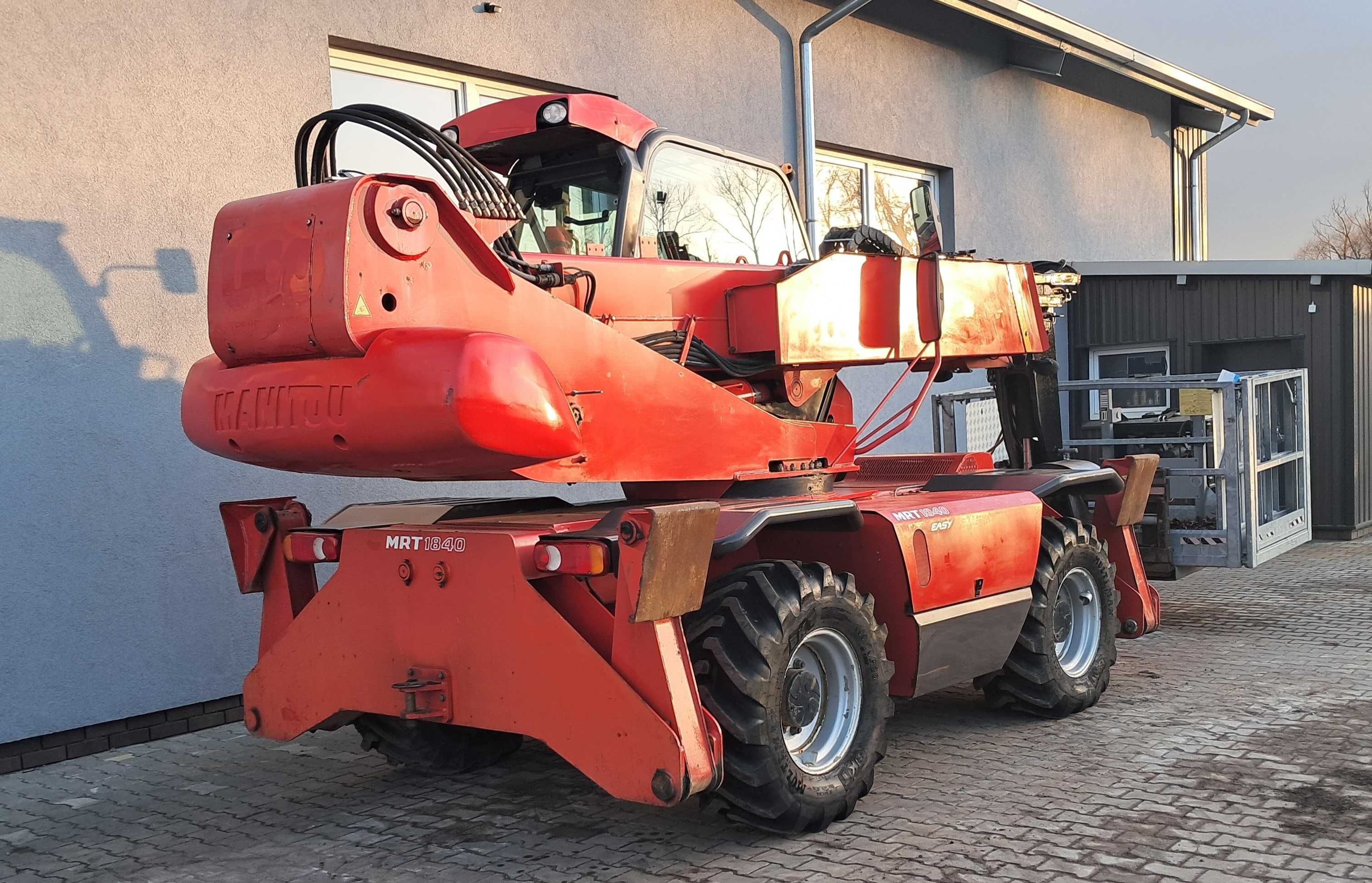 MANITOU MRT 1840 Easy Klima Ładowarka obrotowa ROTO Ster. Radiowe Kosz