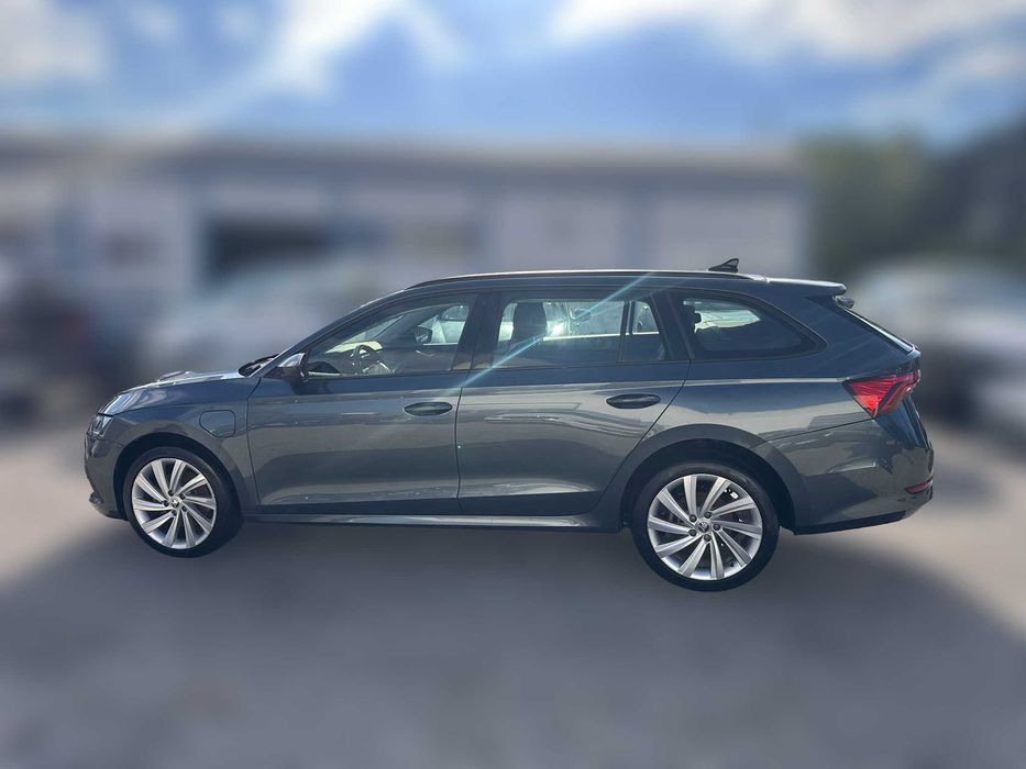 SKODA OCTAVIA IV 1.4 TSI RS iV Híbrido de 2021