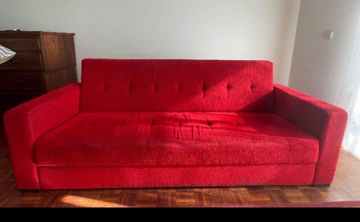 Sofa para venda vermelho em bom estado
