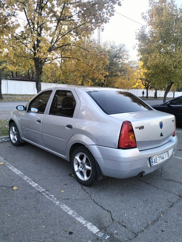 Dacia Logan 2007