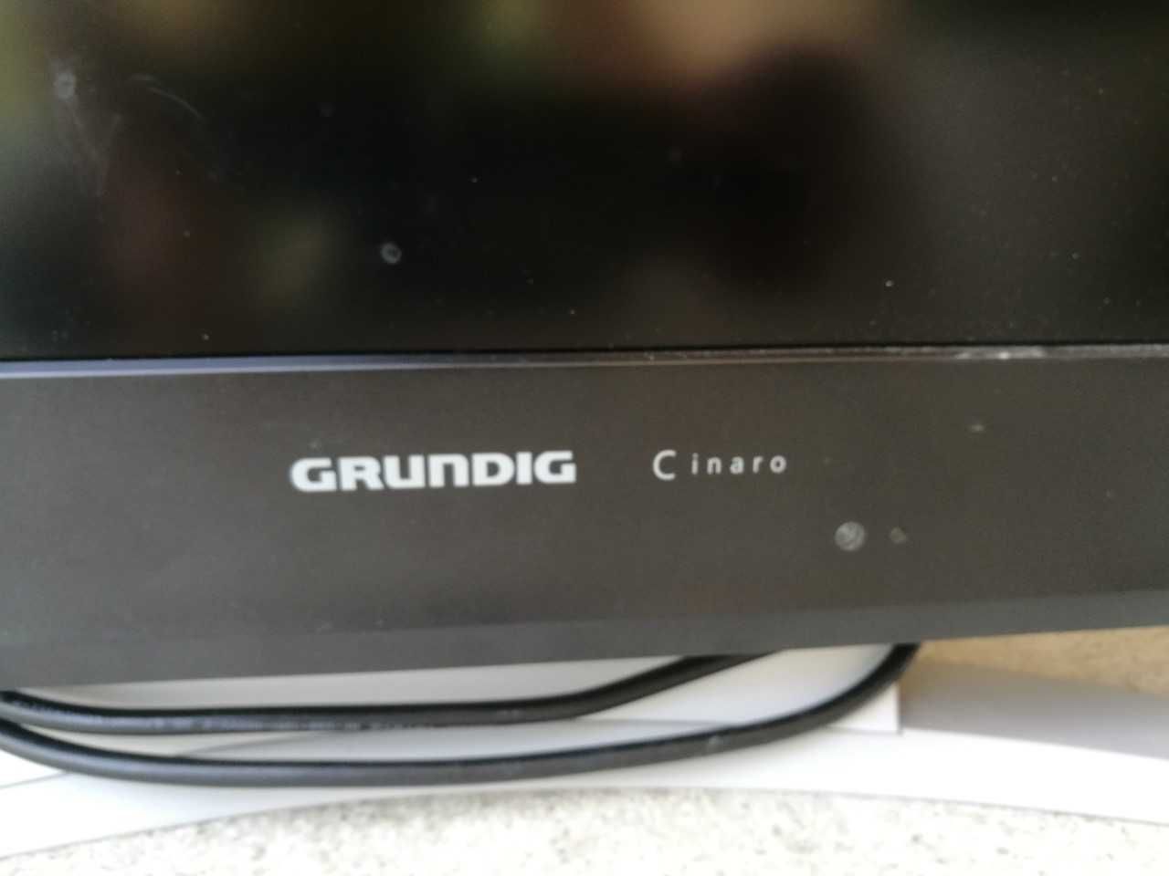 Televisão GRUNDIG Grande Cinaro 32 VXW 82-6614 REF desocupar Vend troc