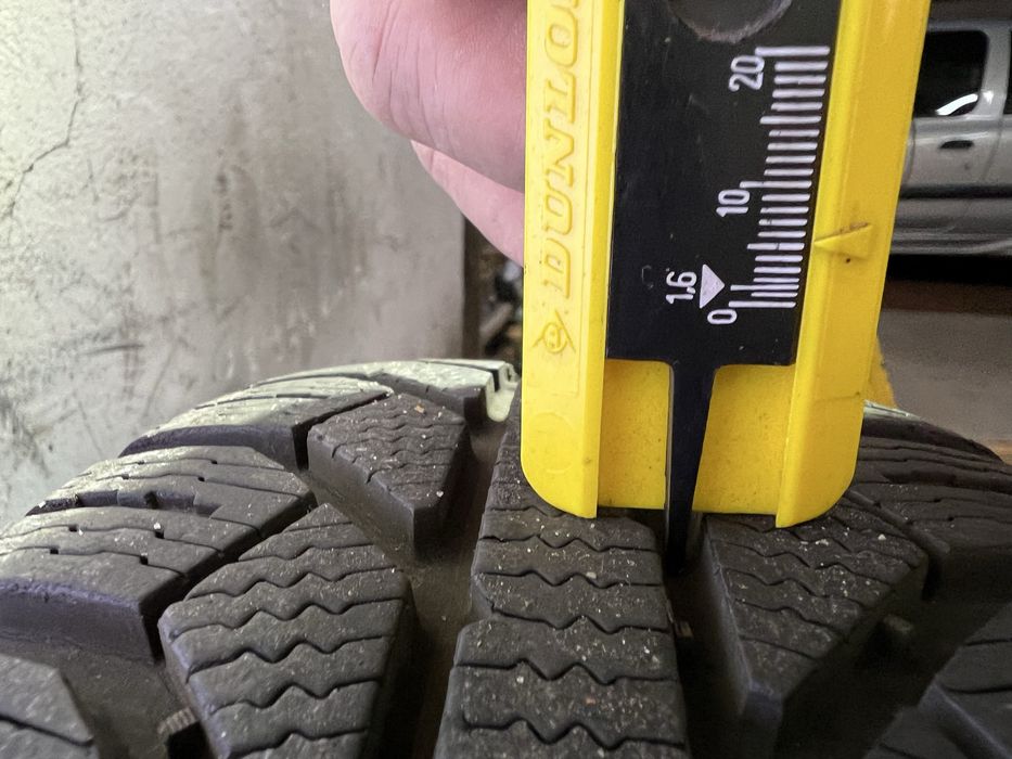 Komplet opon zimowych Semperit 165/70 r 14