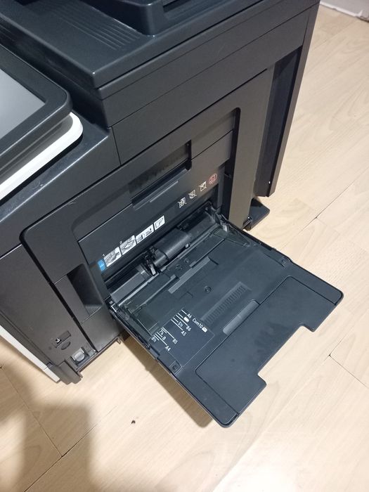 Konica minolta-Bizhub c3320i