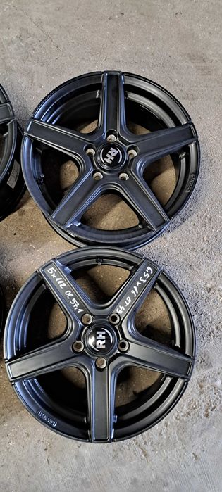 Felgi aluminiowe 6,5jx16 et43 5x112 Vw Audi Seat Skoda Czarne