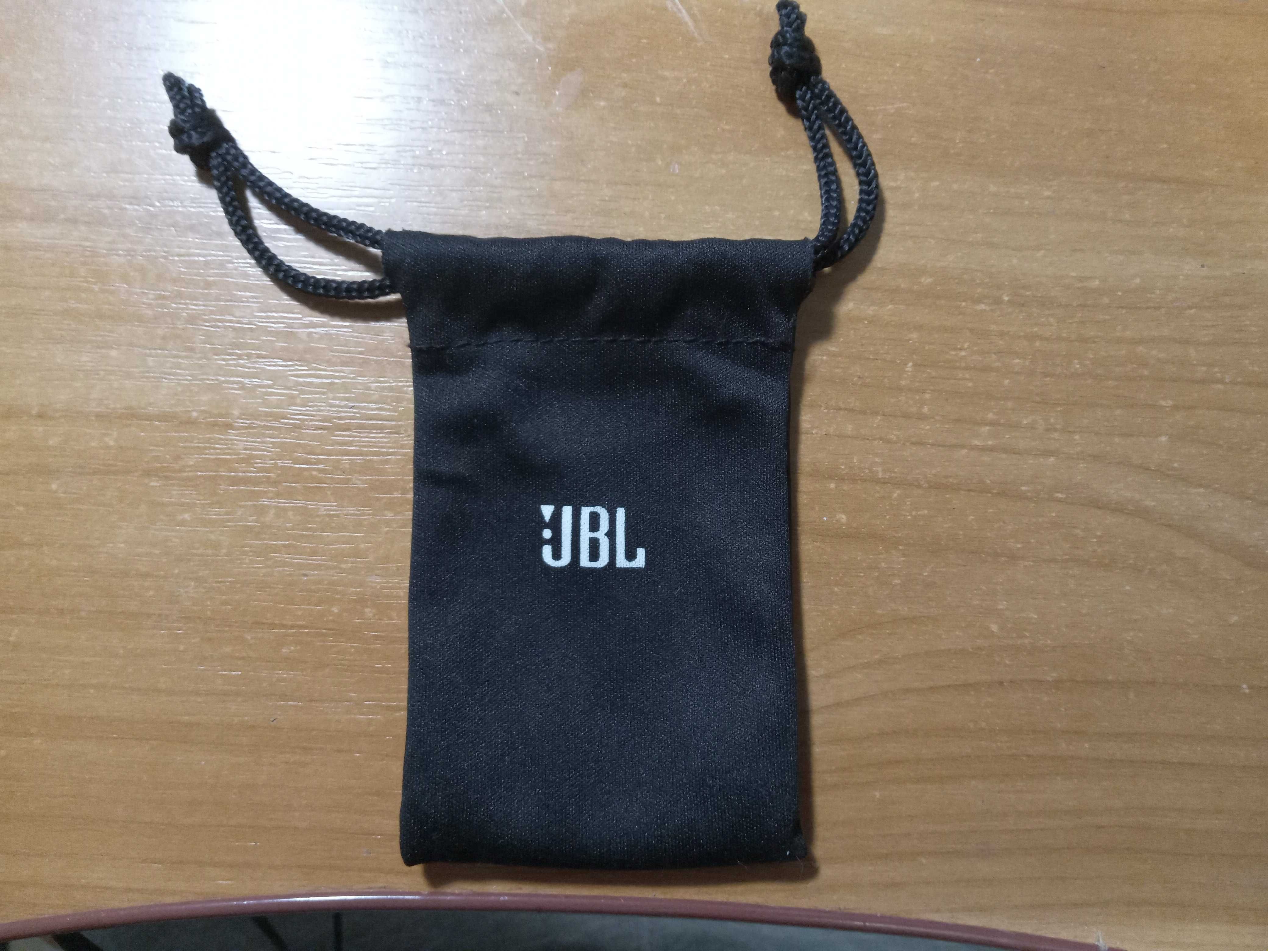 Навушники JBL Tune210