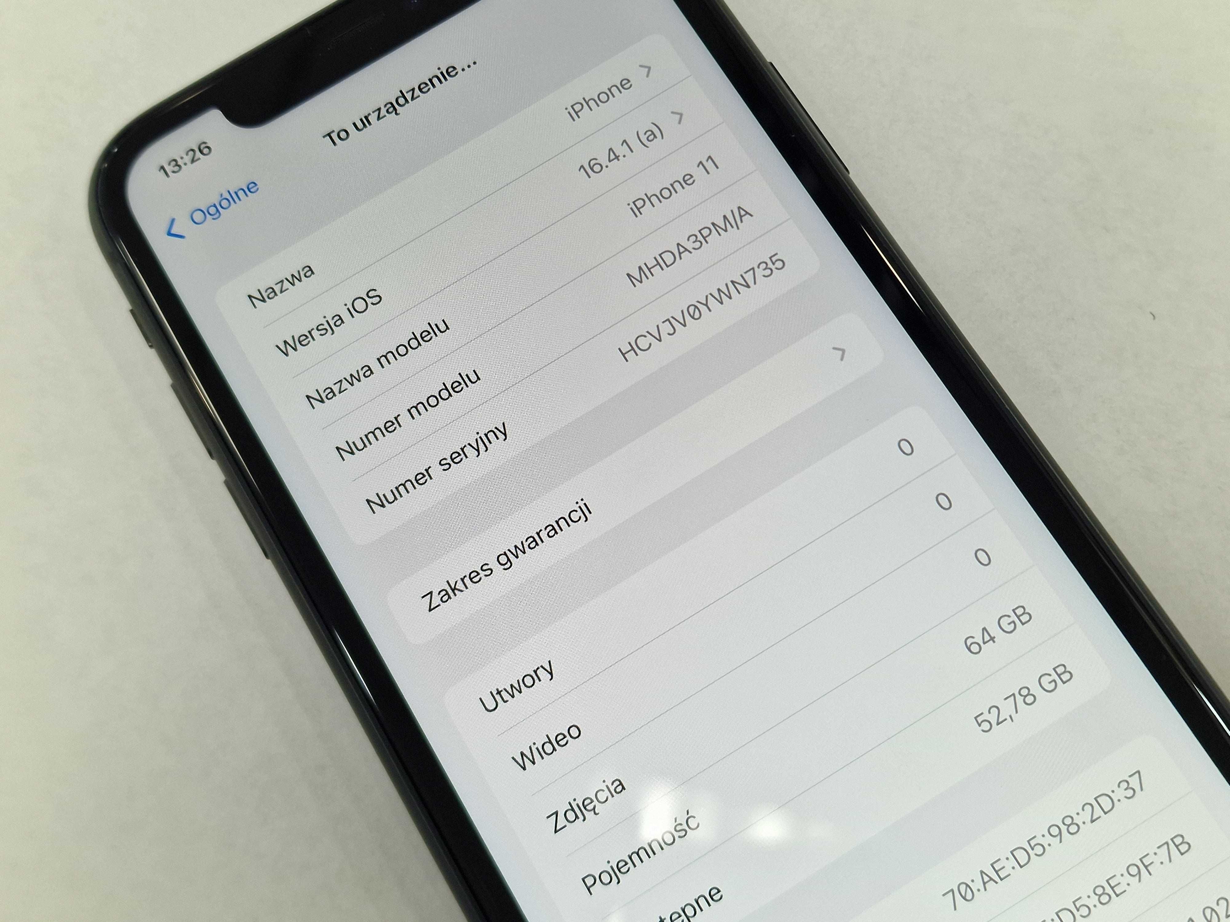 Iphone 11 64GB/ Black/ Czarny/ BAT 100%/ Grade A-/ + ładowarka