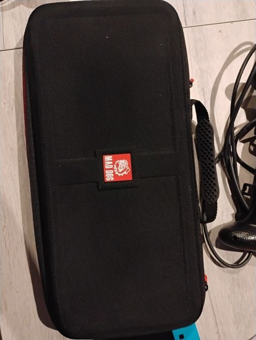 Nintendo Switch  plus gra Minecraft