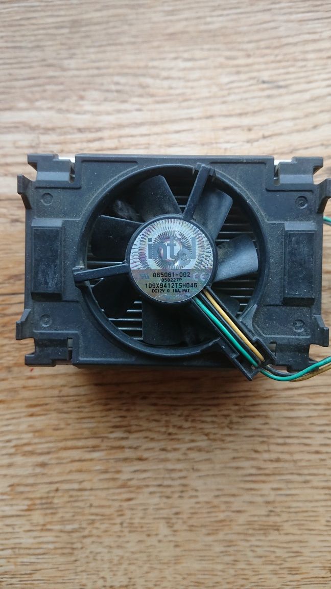 Вентилятор Intel A65061-002