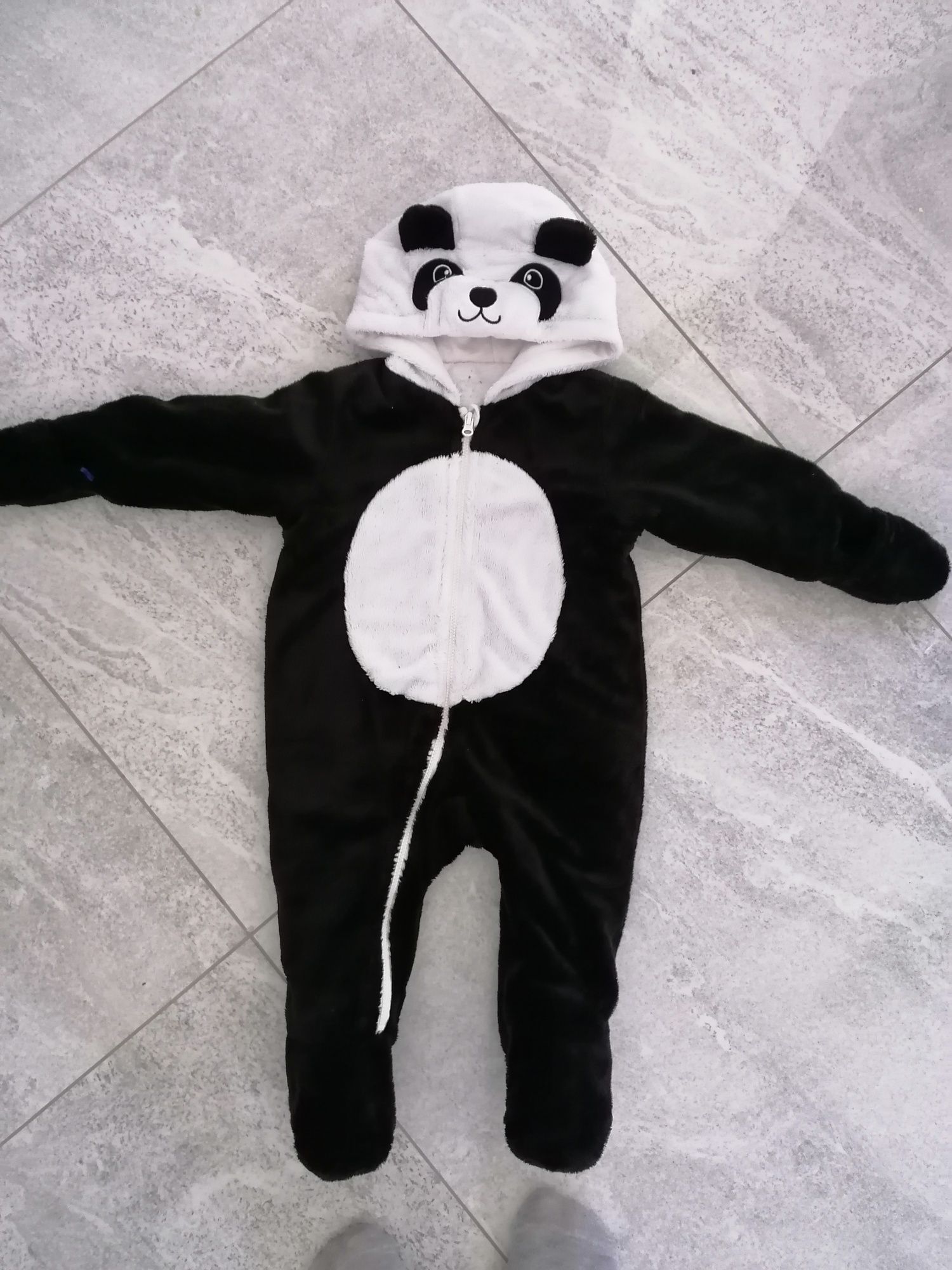 Kombinezon wiosenny Panda Primark 68 czarny