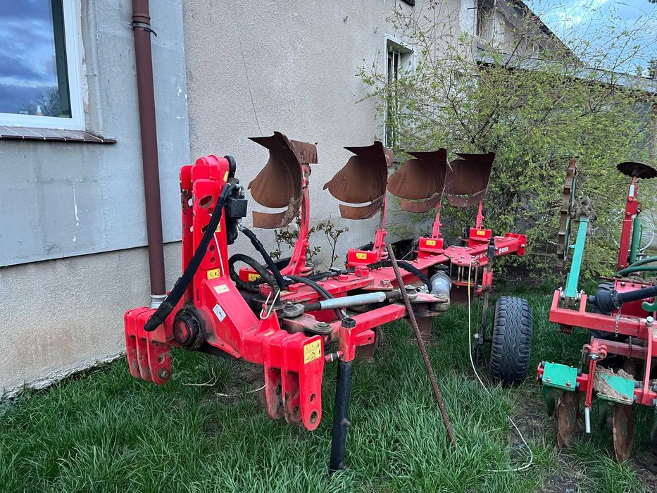 Pług obrotowy Akpil KM 180 4+