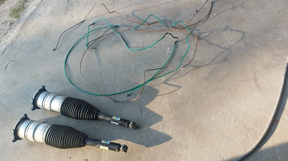 Амортизатор пневмо передний, задний левый правый Tesla model S