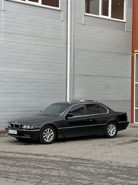 Продам BMW E39 4.4 газ !
