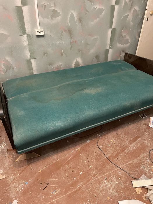 Меблі, дивани, безкоштовно, вживані