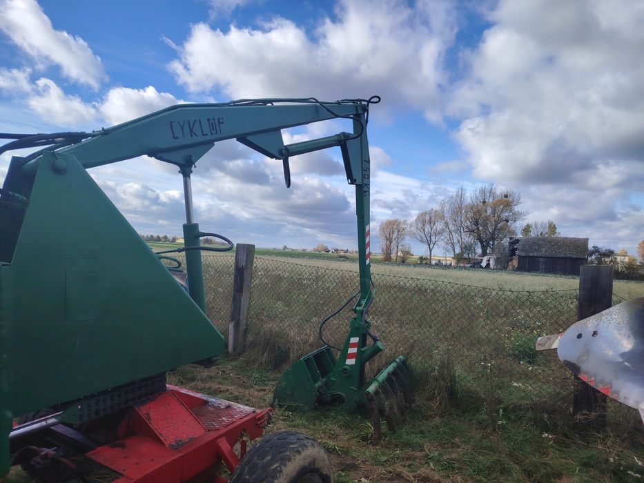 Ladowacz Cyklop t-214