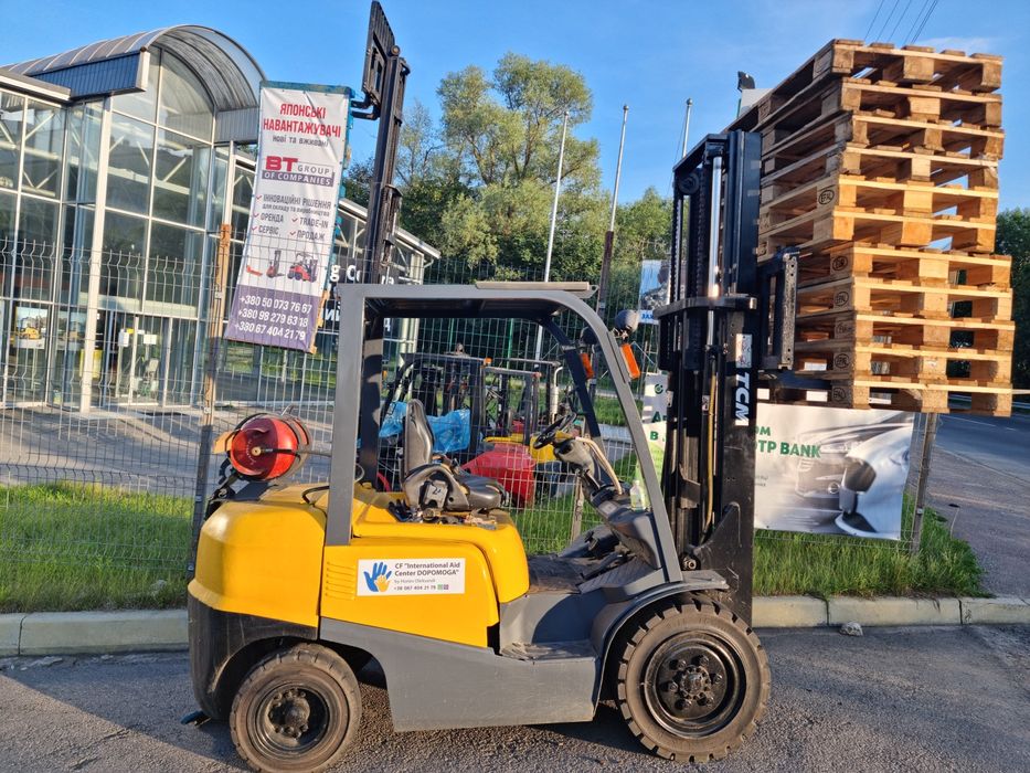 послуги вилочного навантажувача оренда 1.5-8т