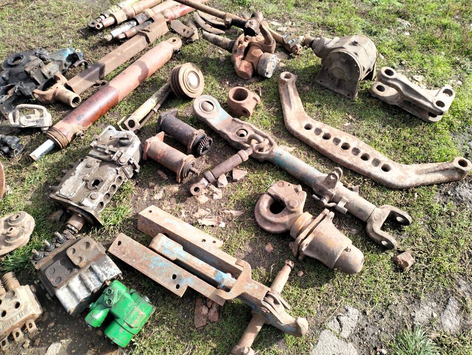 Редуктор угловой 1:2 Поперечина скоба Т-150 Р-80 РЭ-50 Привод НШ-10