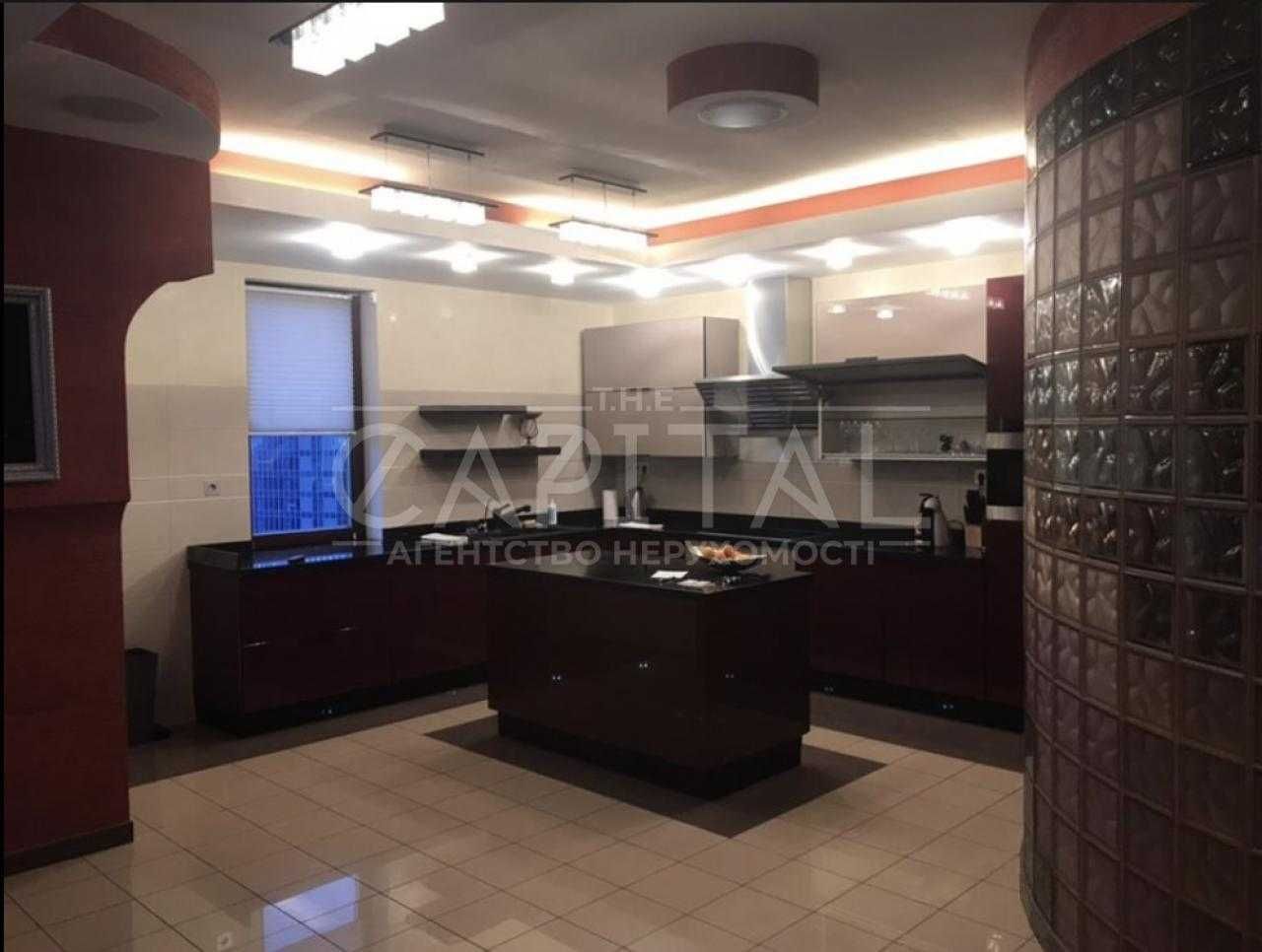 Продаж 3-кім. квартири в клубному будинку, центр Києва, Бессарабка