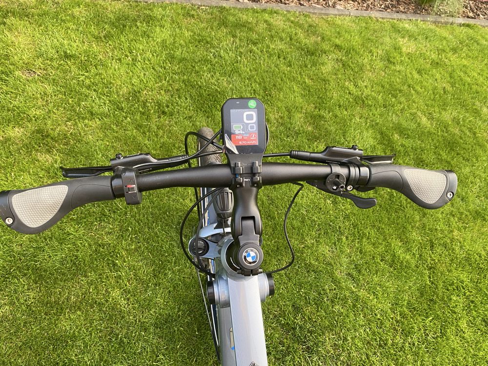 Rower elektryczny BMW Active hybrid ebike Brose rama M