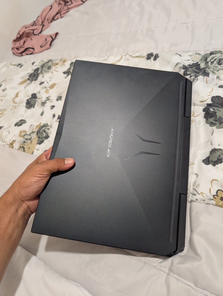 Portátil Gaming i5 10 Geração GTX 1660 TI 6GB