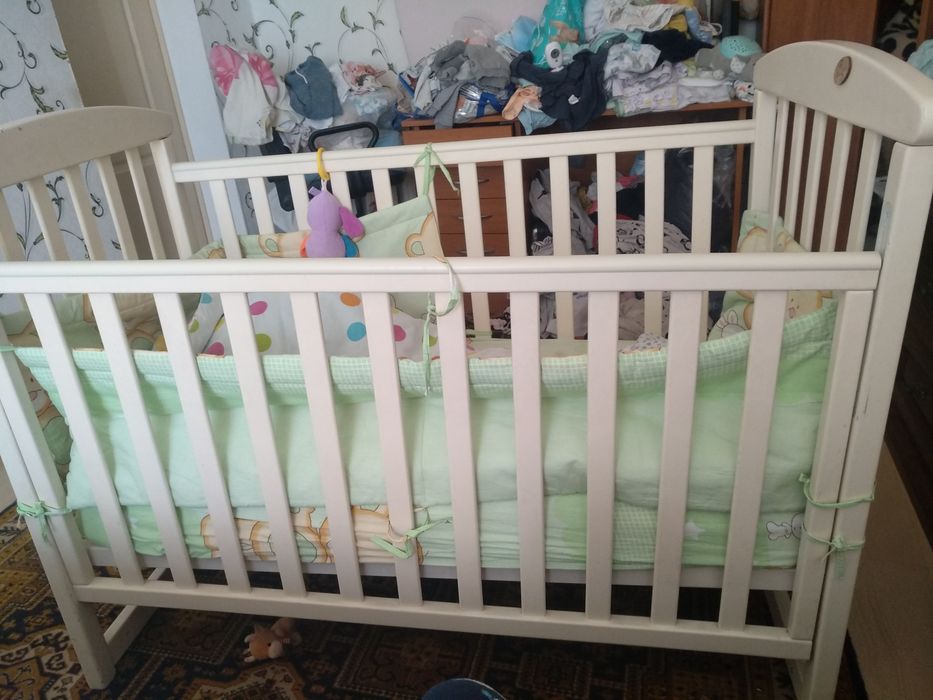 Детские коляска и кроватка