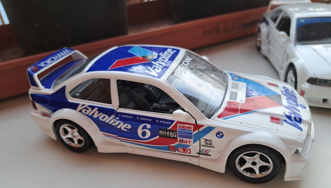 BMW M3 Valvoline e Exxon