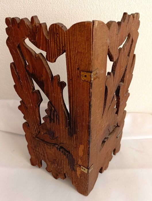 Prateleira de Mesa Trabalhada