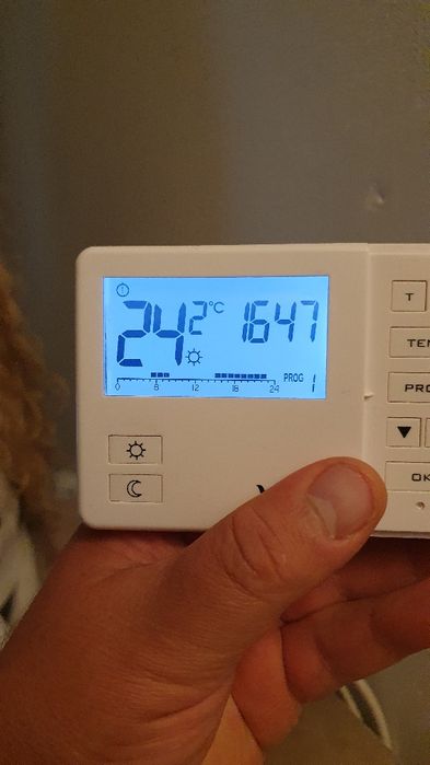 Regulator temperatury Auraton 2025 RTH