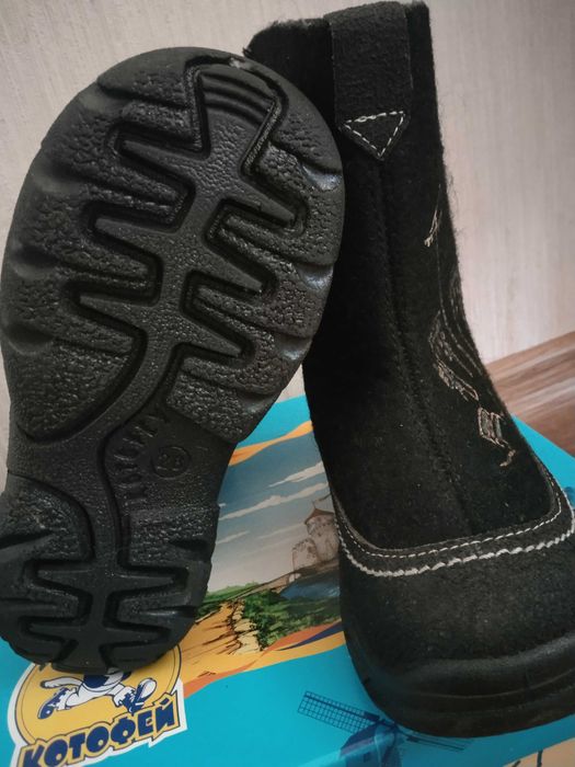 Зимові чобітки, черевики, сапоги, валенки котофей