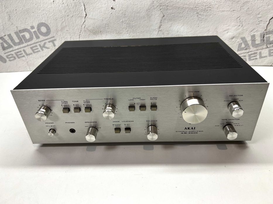 Akai AM-2400 vintage wzmacniacz z 77r